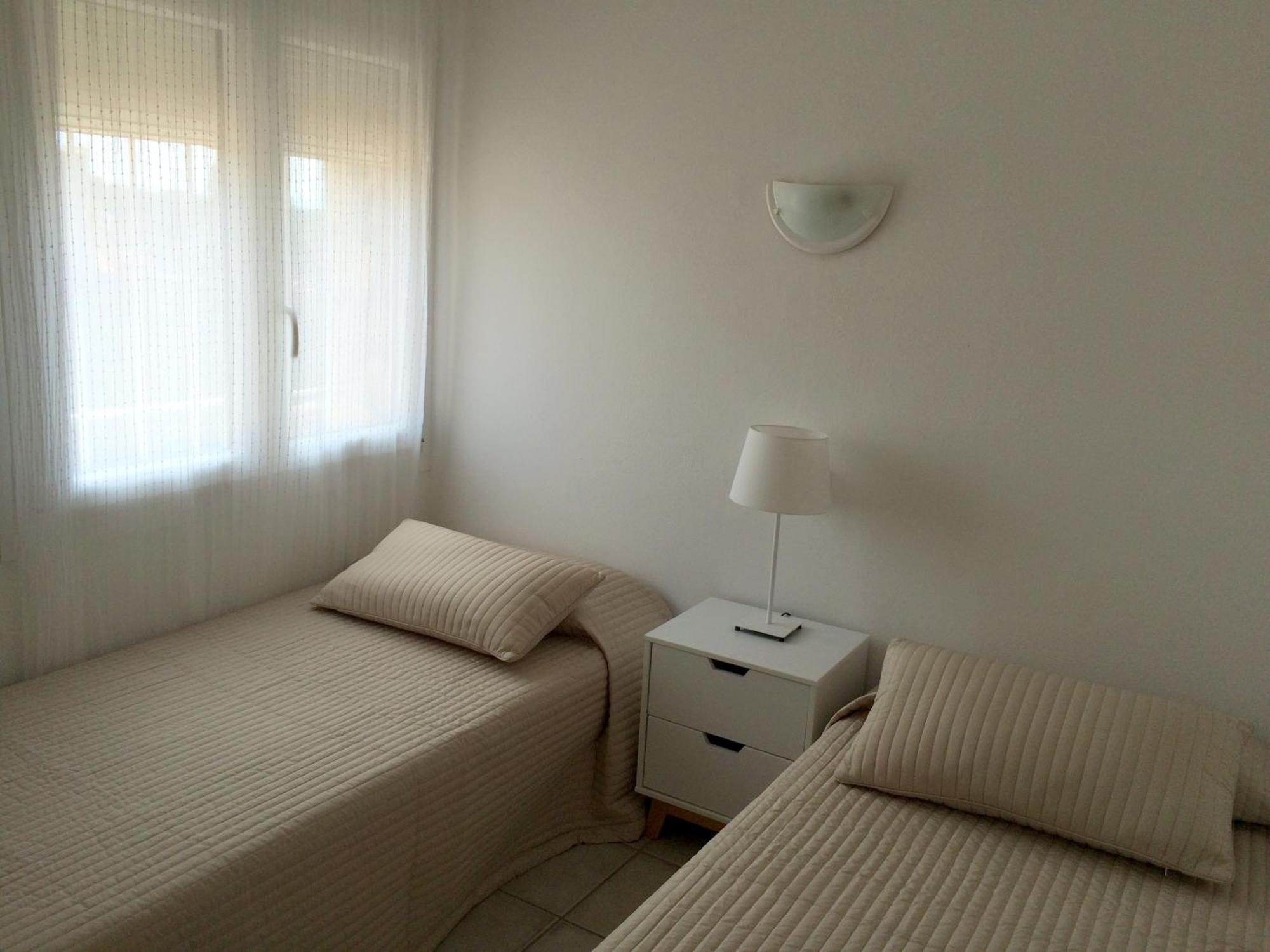 Apartaments La Palmera, Terrace & Pool Сант Марти д'Емпуриес Екстериор снимка