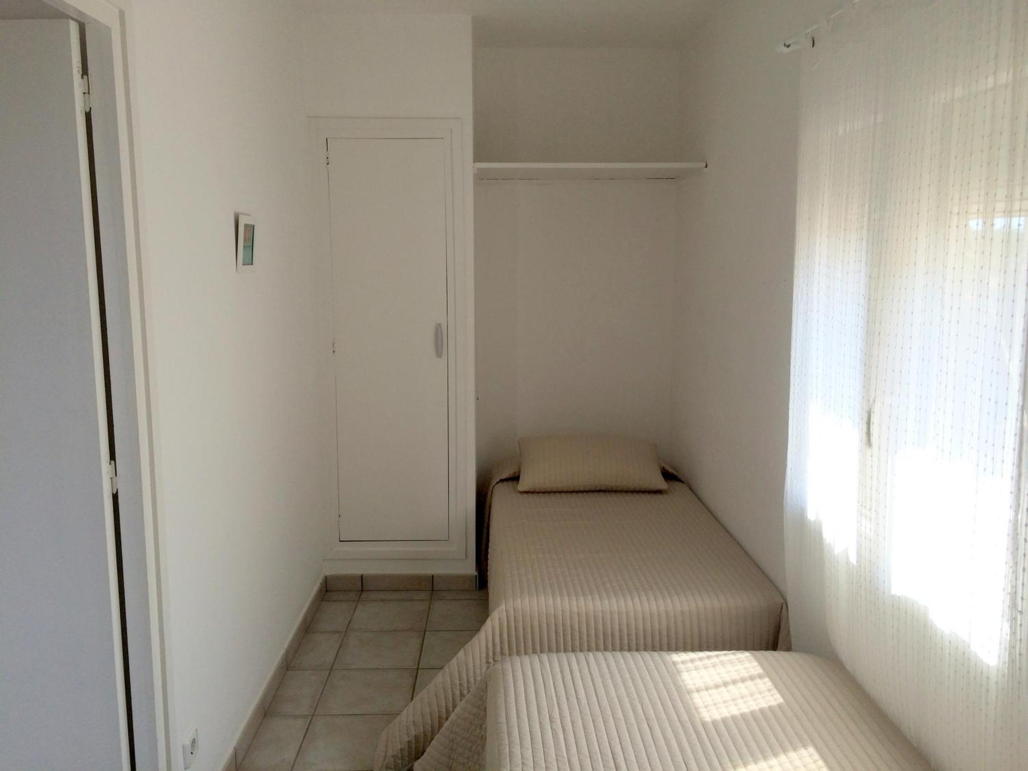 Apartaments La Palmera, Terrace & Pool Сант Марти д'Емпуриес Екстериор снимка