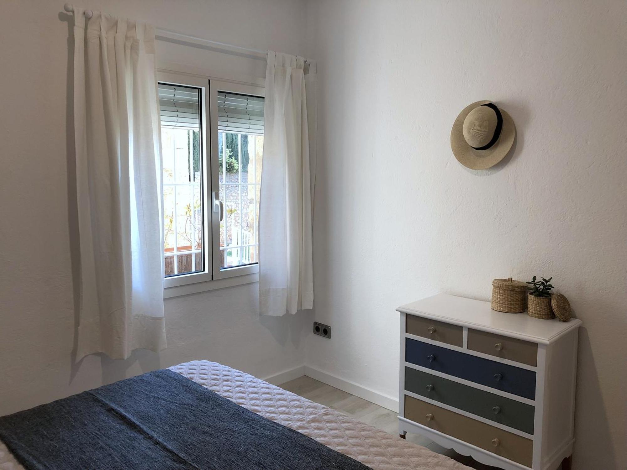Apartaments La Palmera, Terrace & Pool Сант Марти д'Емпуриес Стая снимка