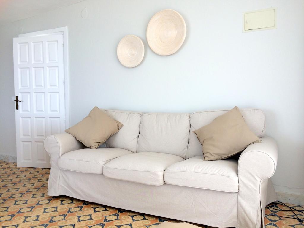 Apartaments La Palmera, Terrace & Pool Сант Марти д'Емпуриес Екстериор снимка